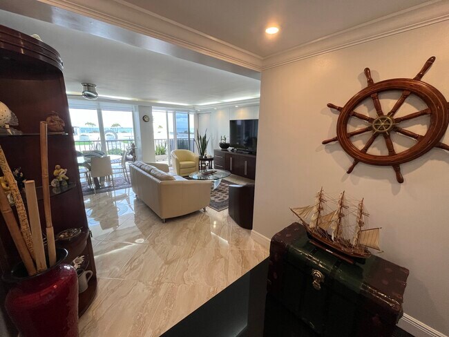 Foto del edificio - 4280 Galt Ocean Dr