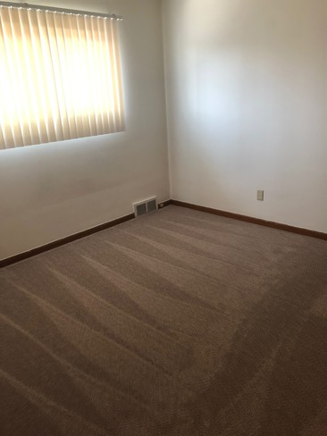 Foto del edificio - 21710 E Eleven Mile Rd