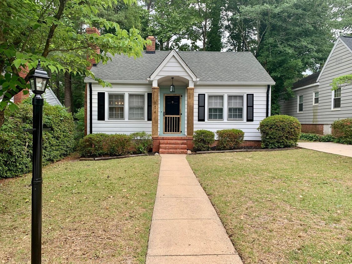Beautiful Haymount Bungalow!! House Rental in Fayetteville, NC