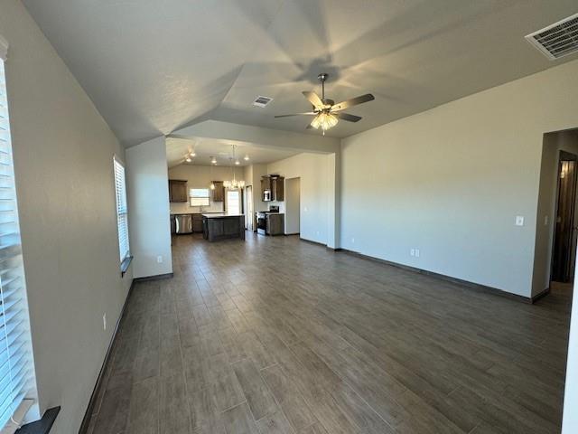 Building Photo - 704 Argos Rd