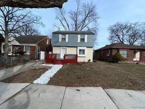 Building Photo - 20412 Steel St