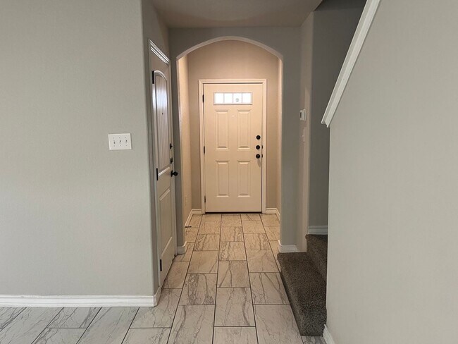 Building Photo - 6318 Luglio Lane #101, San Antonio, TX 78233