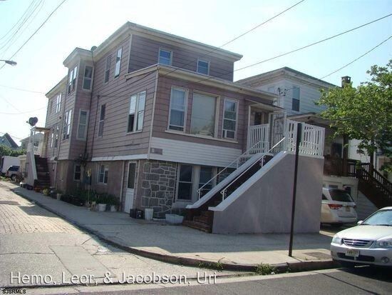 Primary Photo - 8 N Morris Ave