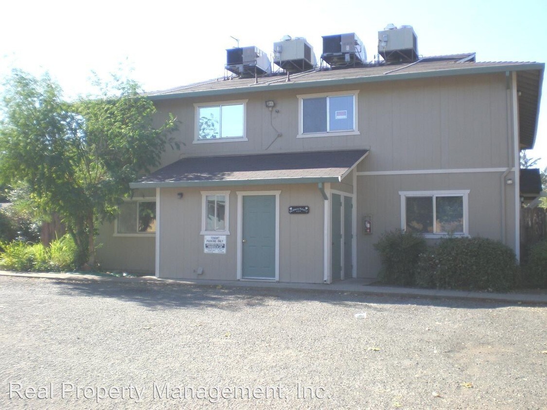 Foto principal - 588 Hartnell Ave