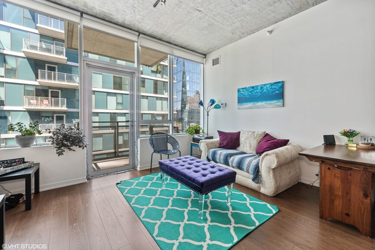 Foto principal - 1345 S Wabash Ave