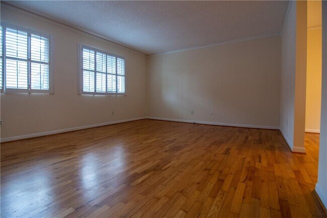 Foto del edificio - 1612 Briarcliff Rd NE