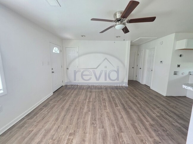 Building Photo - WILDHORSE 839
