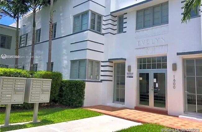 Building Photo - 1600 Euclid Ave