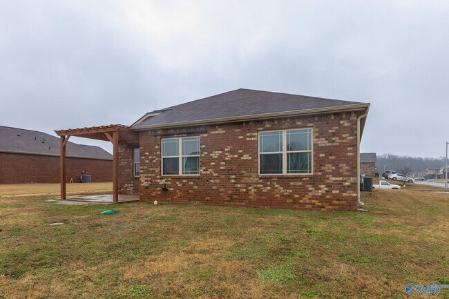 Foto del edificio - 134 Natalie Jane Dr