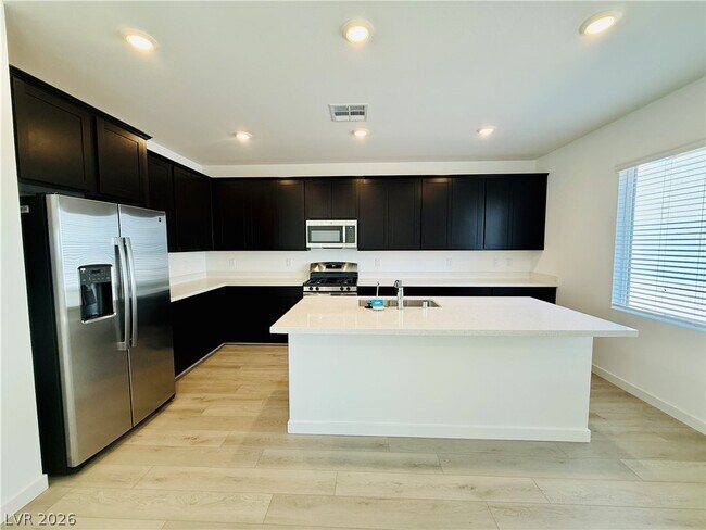 Foto del edificio - 8388 Caldera Hls Ave