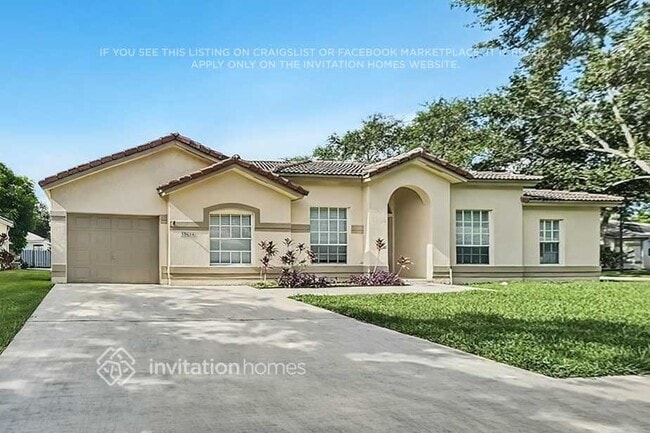 Building Photo - 10698 SW 20th Ct