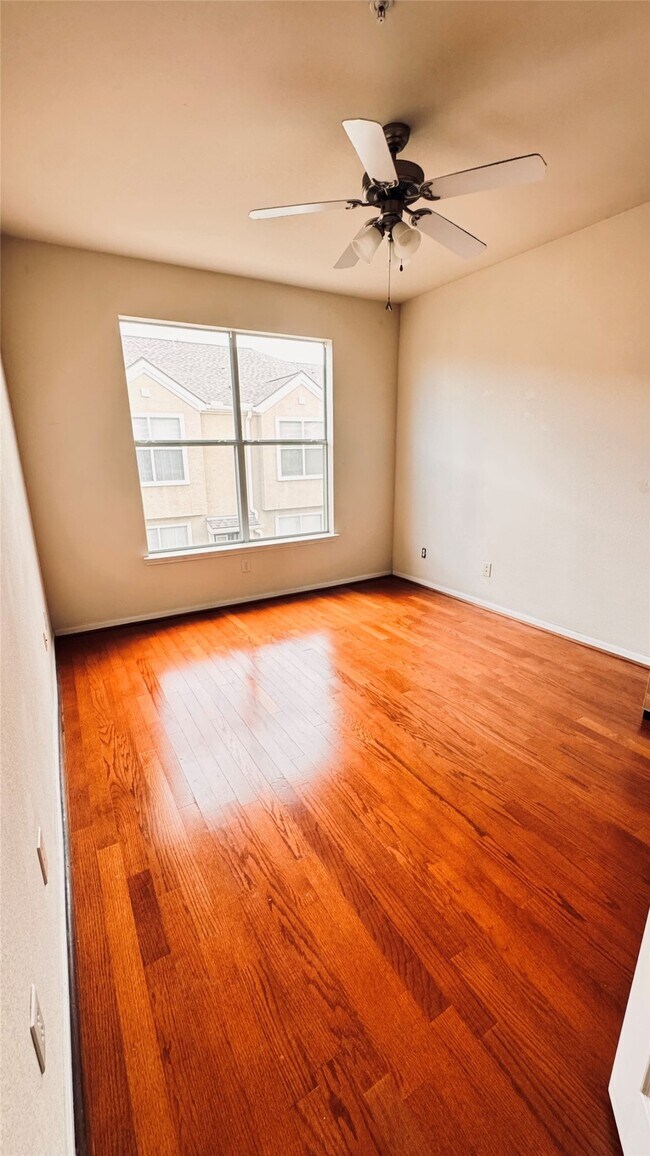 Foto del edificio - 12707 Boheme Dr