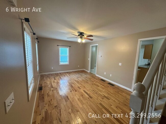 Building Photo - Two Bedroom Gem Located in the Heart of No...