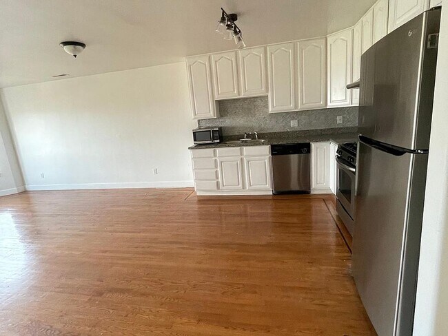 cocina - 432 Russia Ave