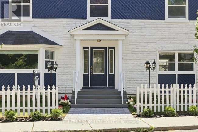 Building Photo - 50 Putman Ave