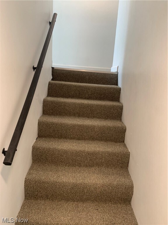 Foto del edificio - 1496 E 118th St