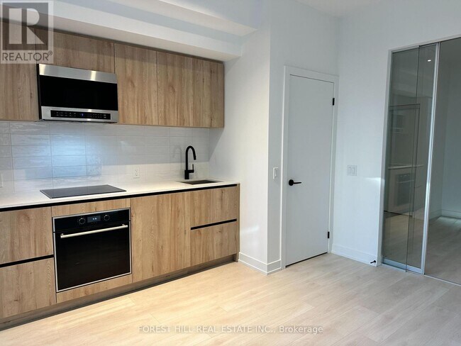 Photo du bâtiment - 117 Broadway Ave