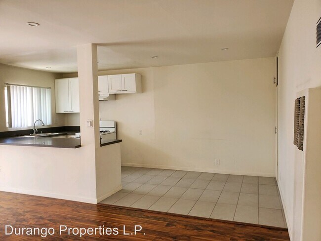 Foto del edificio - 3147 S Durango Ave
