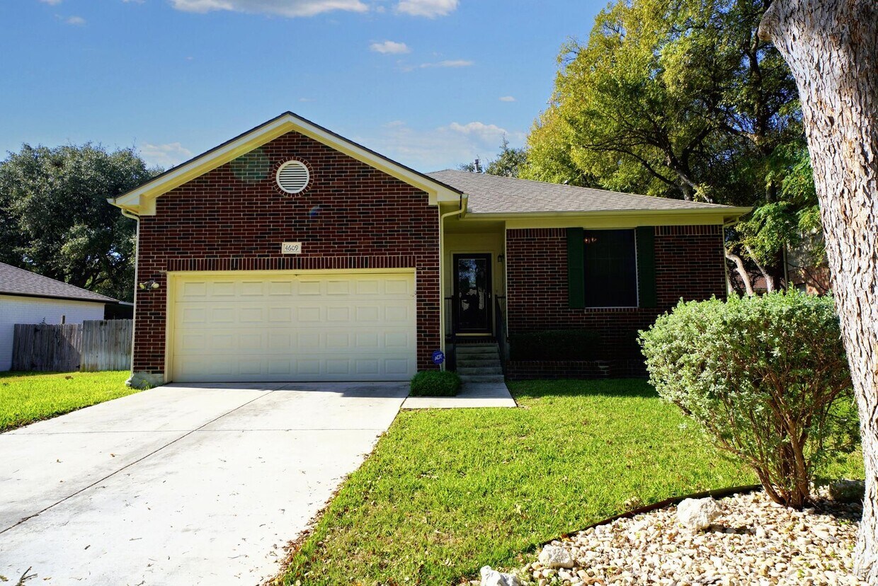 Primary Photo - Charming Forest Ridge Gem – Move-In Ready ...