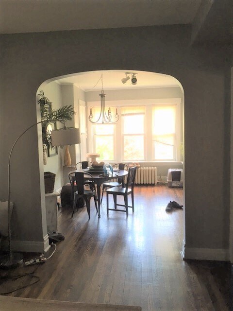 Foto del edificio - 3632 N Hermitage Ave