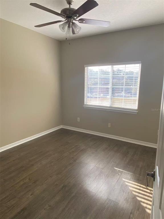 Foto del edificio - 2947 Willowleaf Ln