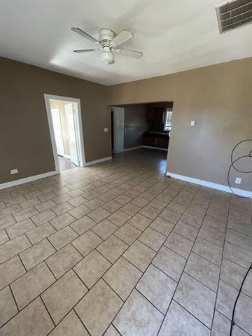 Building Photo - 1310 Bell St