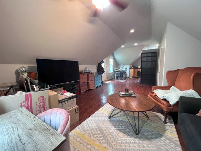 Foto del edificio - 609 Myrtle St