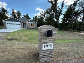 Building Photo - 17170 Lantana Loop