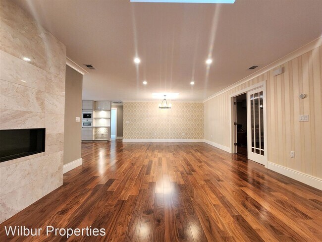Foto del edificio - 5 br, 3 bath House - 1271 Petersen Court