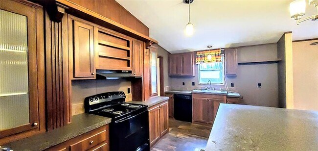 Foto del edificio - 16570 Eastchase St