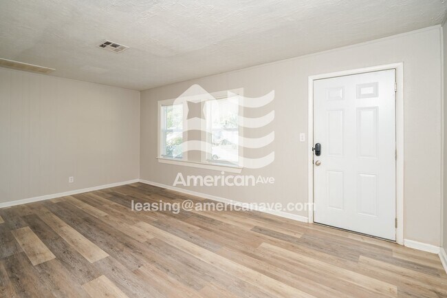 Foto del edificio - 1533 N Delaware Pl