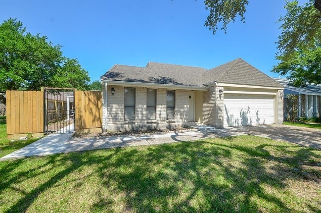 Building Photo - 12122 Meadow Valley Ln