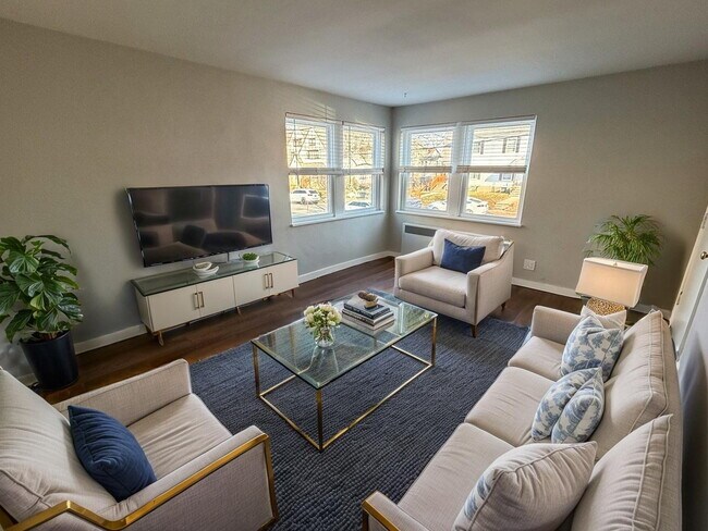 Building Photo - 1219 Franklin Ave