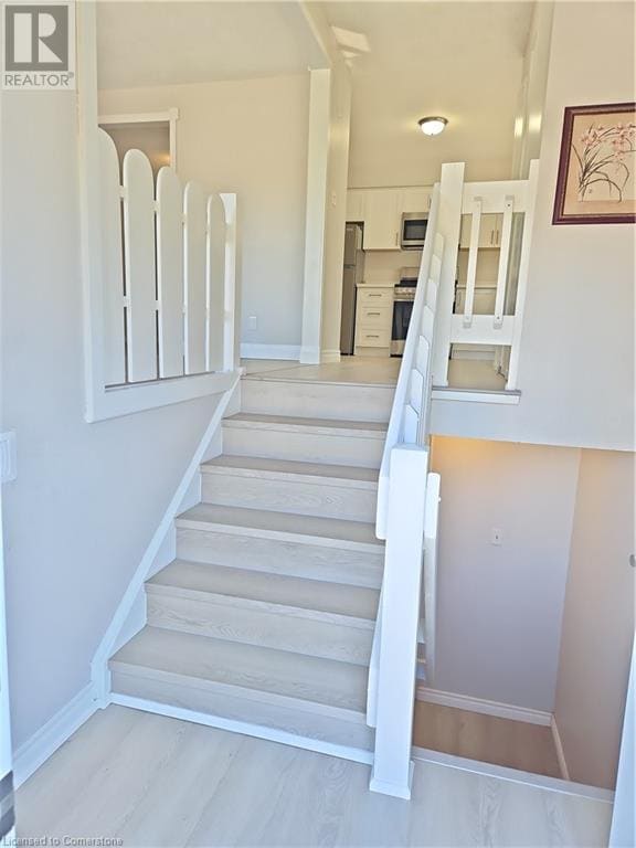 Photo du bâtiment - 170 Thaler Ave
