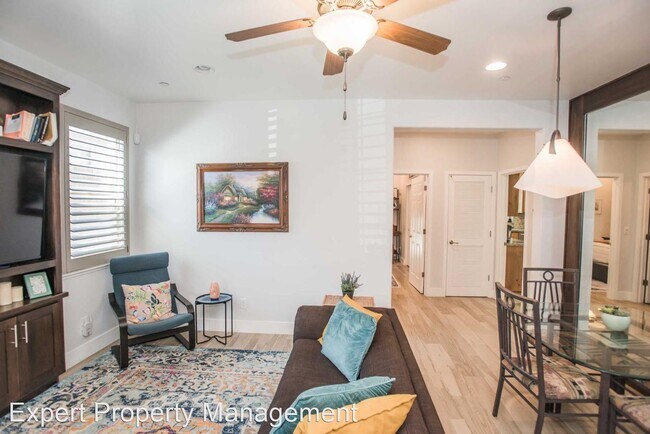 Building Photo - 1 br, 1 bath House - 1647 La Guardia Cir