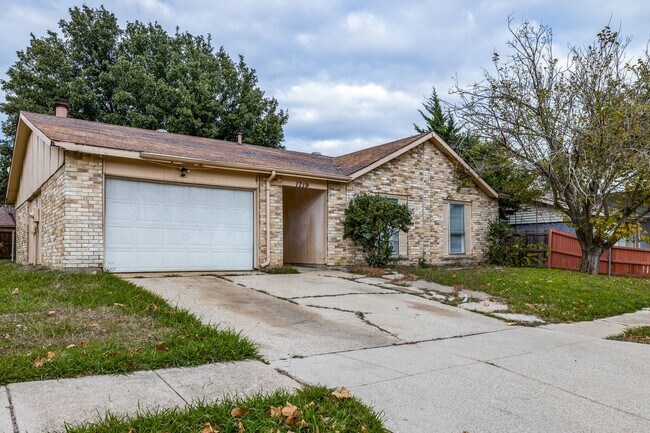 Building Photo - 1719 Glenview