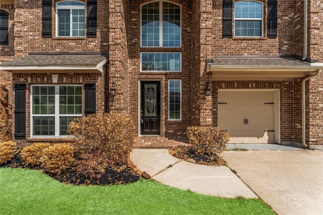 Building Photo - 30806 Academy Trace Dr