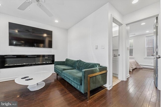 Foto del edificio - 1331 S Woodstock St