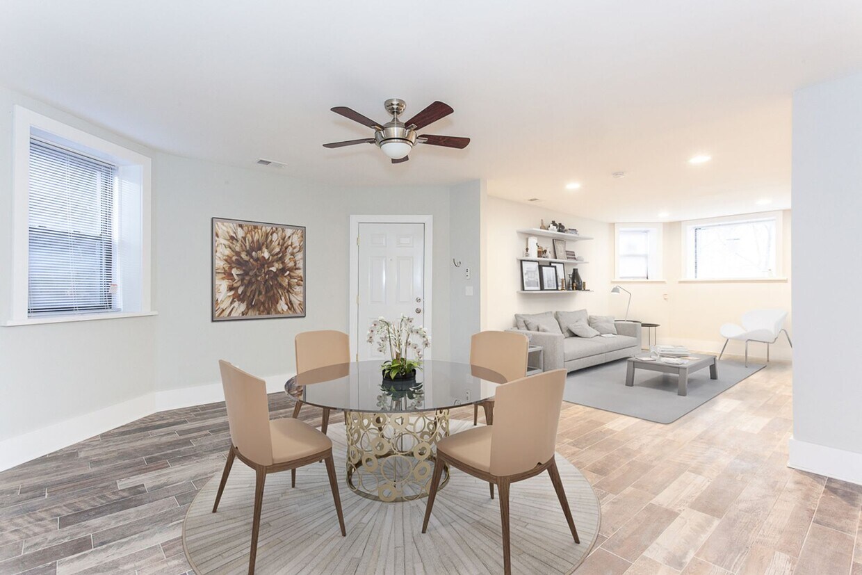Foto principal - 2922 W Logan Blvd