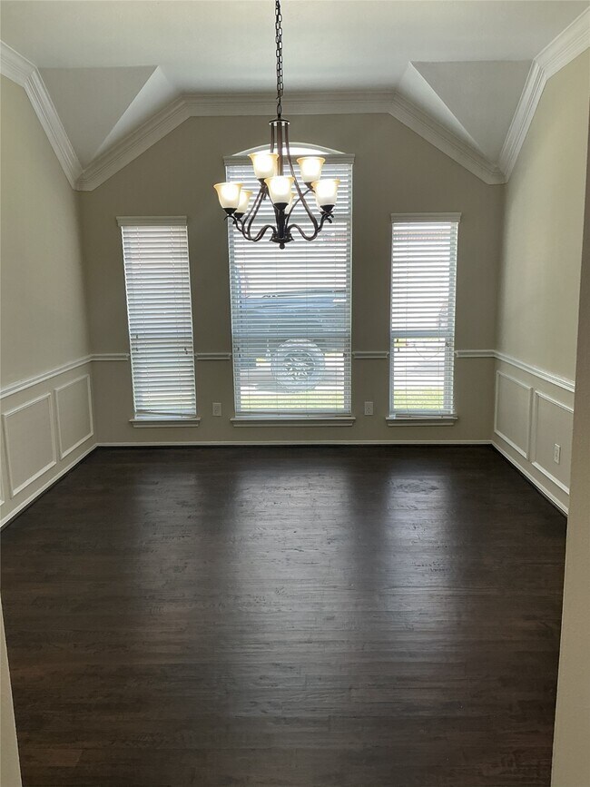 Foto del edificio - 24802 Jillian Way Ct