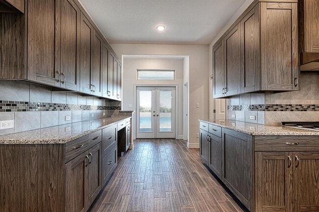 Building Photo - 126 Russet Trl