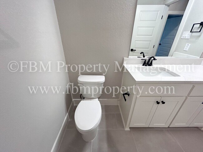 Building Photo - 933 Cooksey Ct