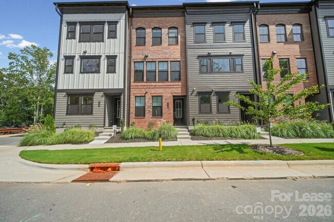 Building Photo - 236 Old Town Vlg Rd