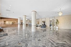 Foto del edificio - 5401 Collins Ave
