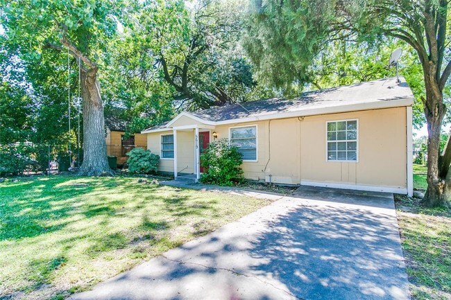 Building Photo - 5619 Chapman St