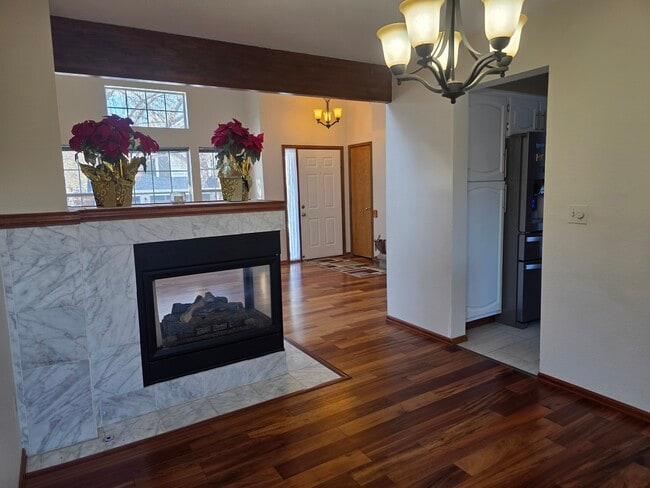 Building Photo - 7664 Halleys Dr