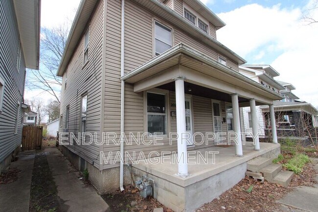 Foto del edificio - 202-204 Harrison Avenue