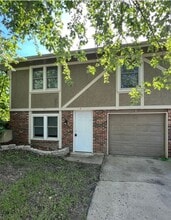 Building Photo - 341 N Kendall Dr