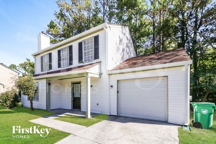 Primary Photo - 1306 Mill Lake Cir