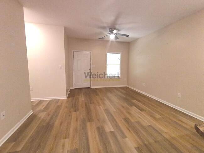 Foto del edificio - 824 N 4th St
